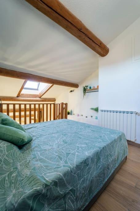 Charmant T2 Proche Place Aux Herbes ユゼ エクステリア 写真